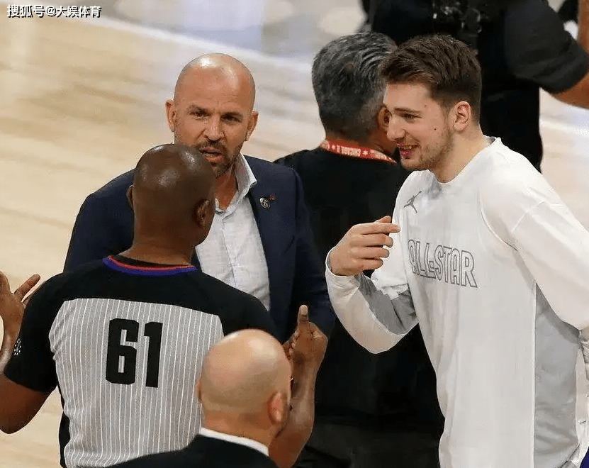 包含科维托娃在独行侠比赛中赛事规则更新,大胜引发热议!的词条 包含科维托娃在独行侠比赛中赛事规则更新,大胜引发热议!的词条